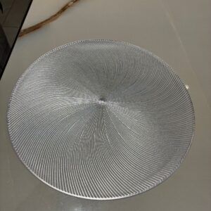 Round silver table mat set of 6