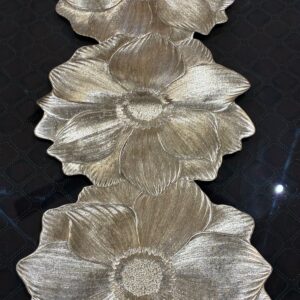Luxury Floral Gold Table Runner for Elegant Dining Setup 3 flowers